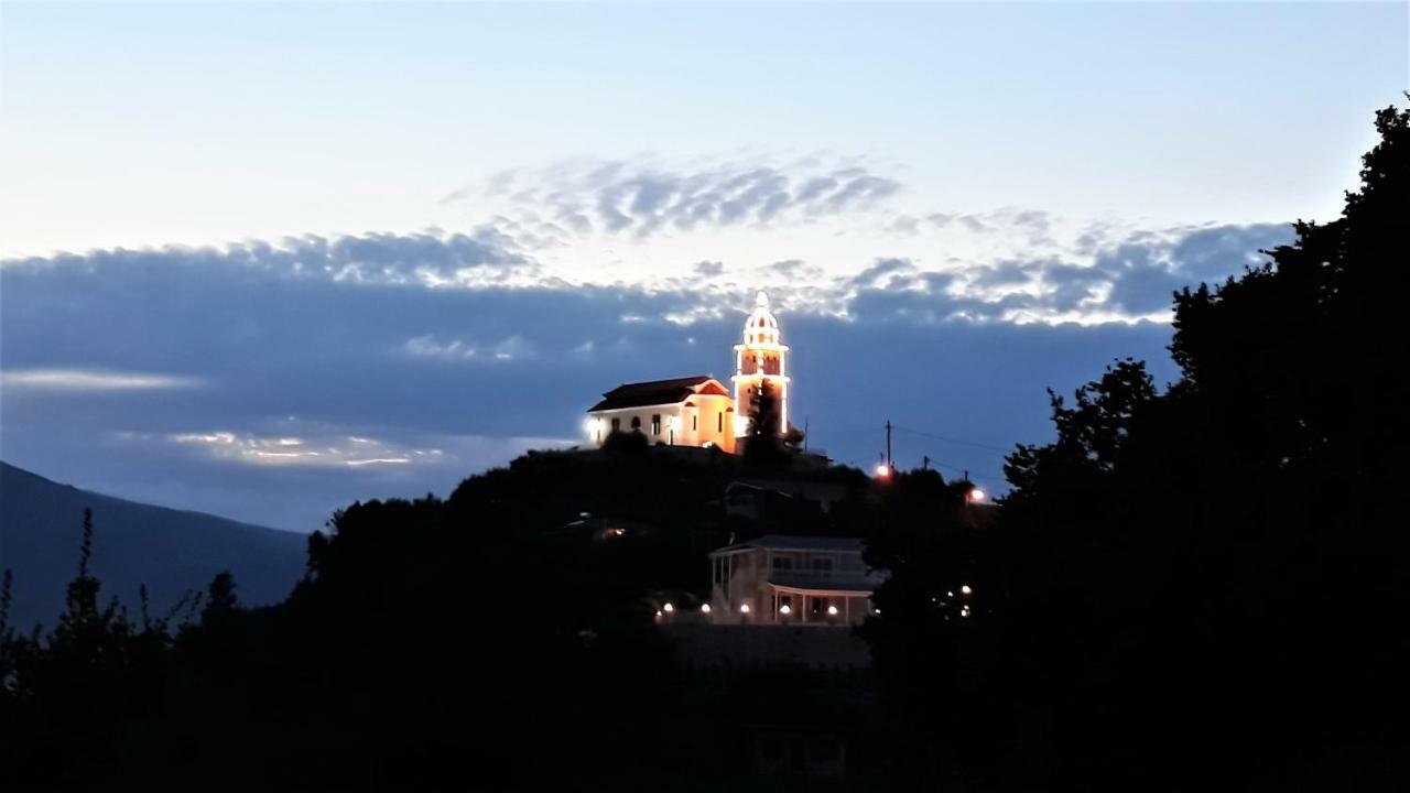 Villa Pigi Méson Yerakaríon Dış mekan fotoğraf